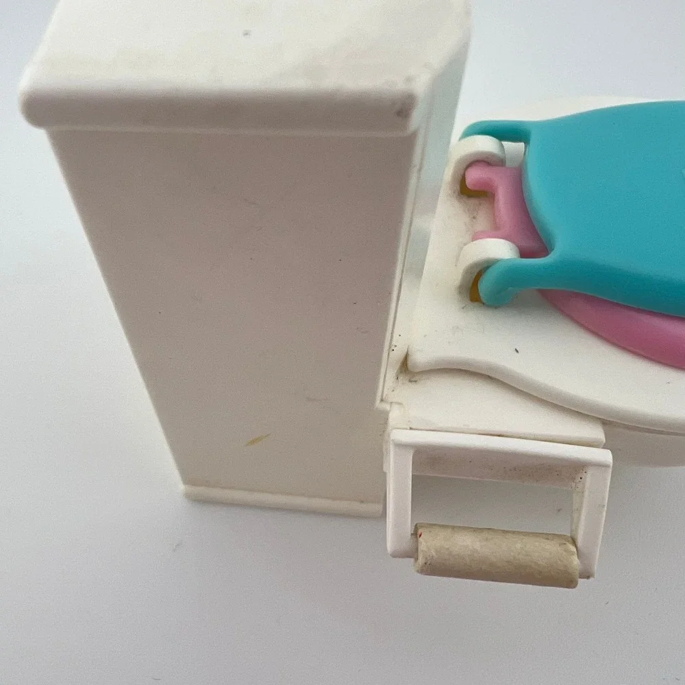 1996 Mattel Barbie Kelly Potty Training‎ Toilet Bathroom Accessory Replacement